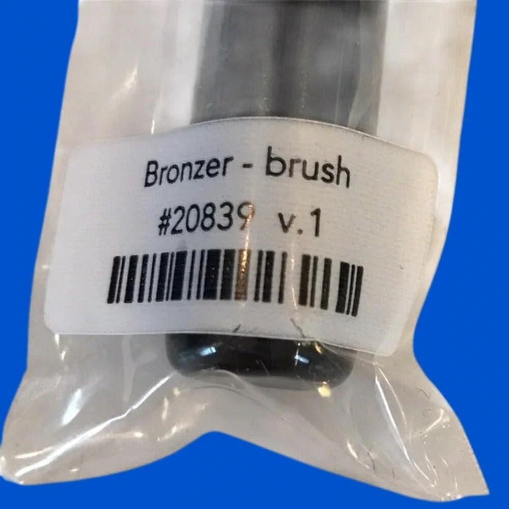 Savvy Minerals Bronzer Brushes Lot of 4 By Young Living